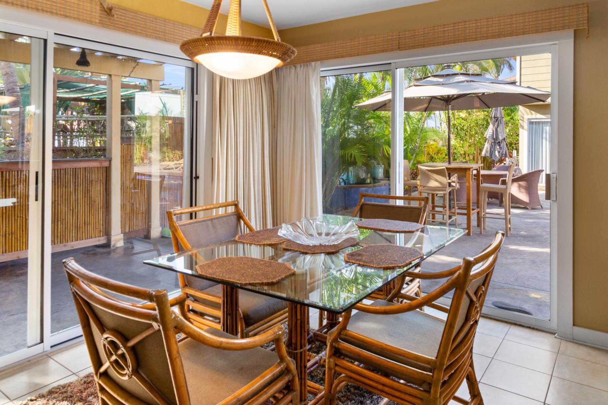 Plumeria Suite, 2-Bedrooms, Sleeps 6, Pool & Bbq, Pre-Renovation Summer Sale Kihei Esterno foto