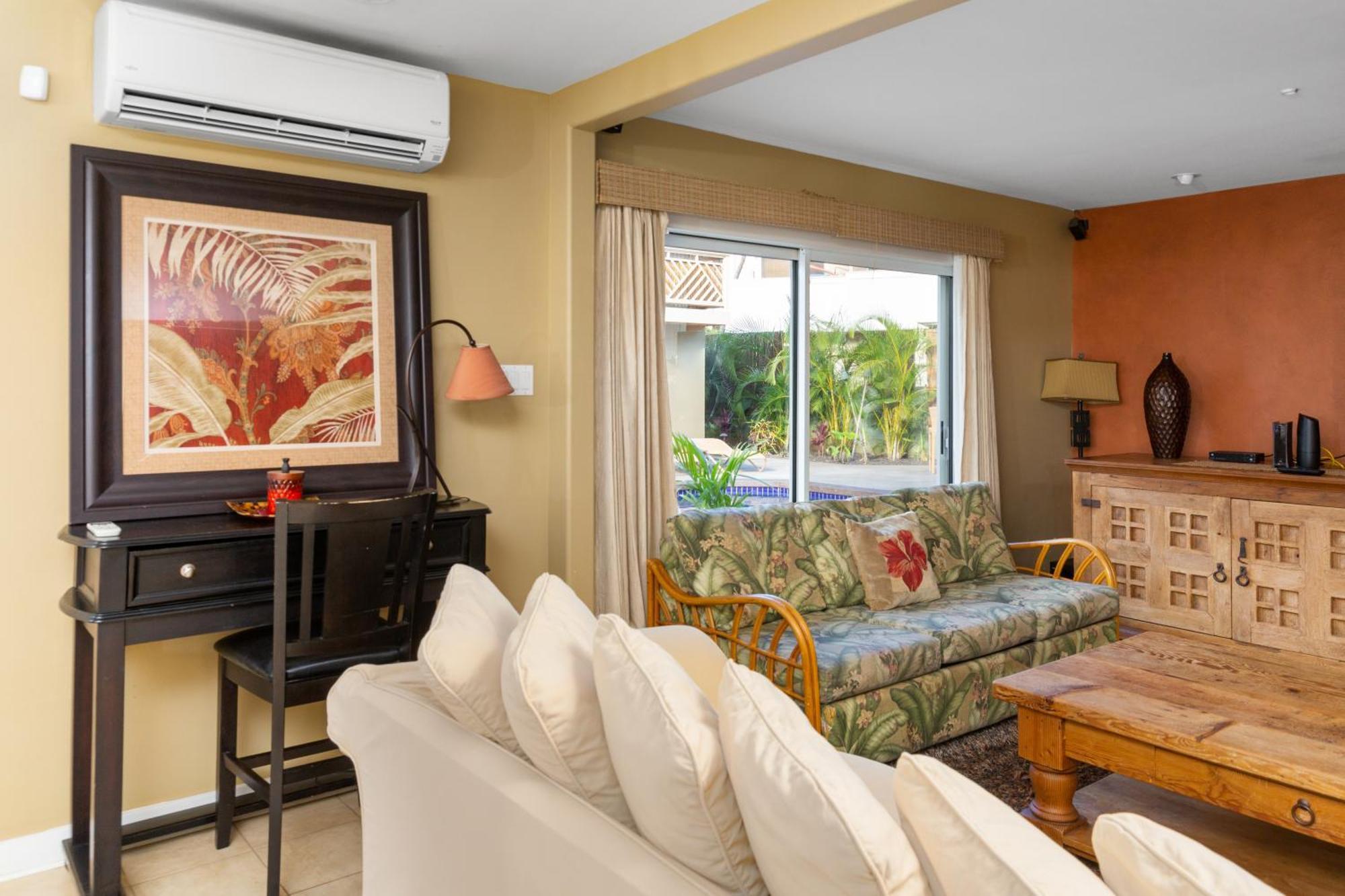 Plumeria Suite, 2-Bedrooms, Sleeps 6, Pool & Bbq, Pre-Renovation Summer Sale Kihei Esterno foto