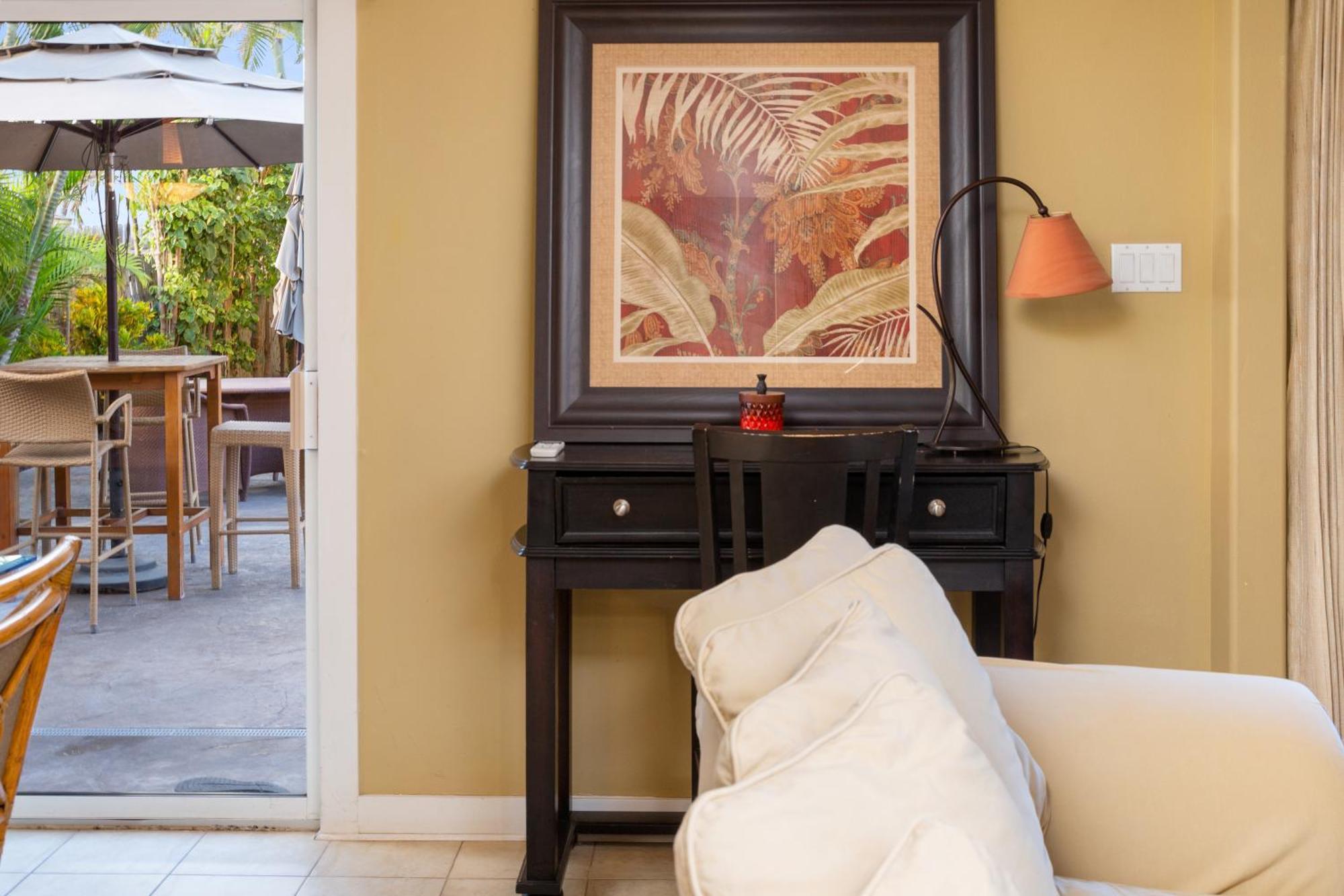 Plumeria Suite, 2-Bedrooms, Sleeps 6, Pool & Bbq, Pre-Renovation Summer Sale Kihei Esterno foto