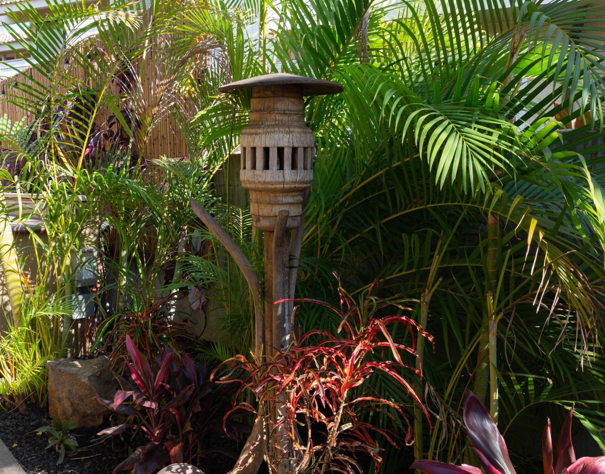 Plumeria Suite, 2-Bedrooms, Sleeps 6, Pool & Bbq, Pre-Renovation Summer Sale Kihei Esterno foto