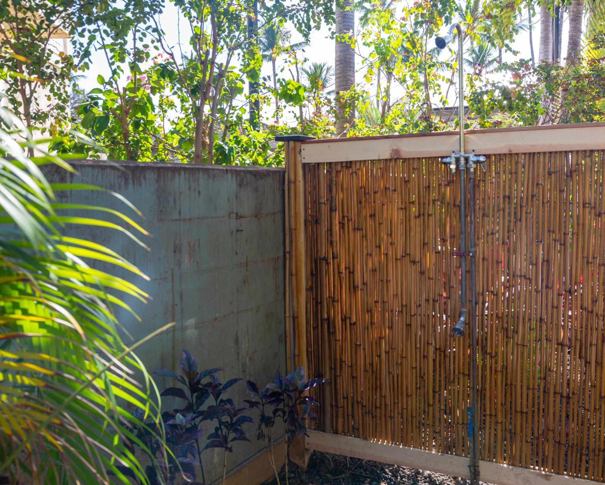 Plumeria Suite, 2-Bedrooms, Sleeps 6, Pool & Bbq, Pre-Renovation Summer Sale Kihei Esterno foto