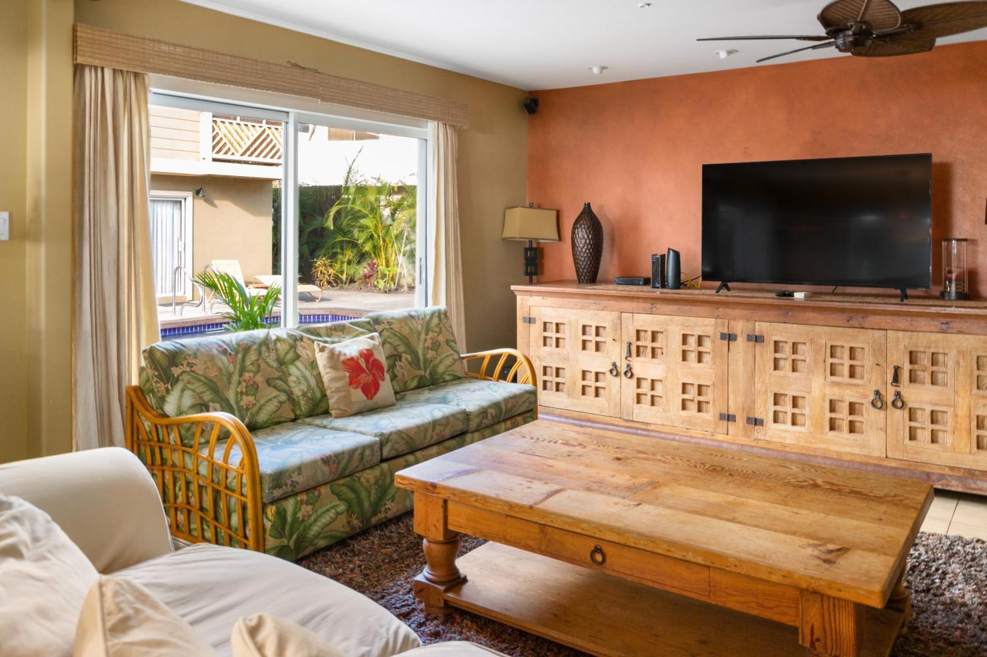 Plumeria Suite, 2-Bedrooms, Sleeps 6, Pool & Bbq, Pre-Renovation Summer Sale Kihei Esterno foto